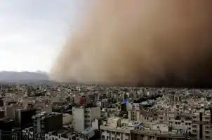 عکس شماره 2029 تهران-از-توفان-تا-زلزله