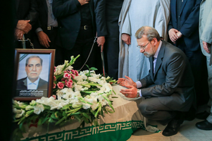 عکس شماره 3016 %D9%BE%DB%8C%DA%A9%D8%B1-%D9%85%D8%B1%D8%AD%D9%88%D9%85-%D8%B9%D9%84%DB%8C-%D8%A7%DA%A9%D8%A8%D8%B1-%D8%A2%D9%82%D8%A7%DB%8C%DB%8C-%D8%AF%D8%B1-%D9%85%D8%AC%D9%84%D8%B3-%D8%AA%D8%B4%DB%8C%DB%8C%D8%B9-%D8%B4%D8%AF