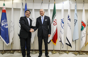 عکس شماره 3515 %D9%88%D8%B2%DB%8C%D8%B1%D8%AE%D8%A7%D8%B1%D8%AC%D9%87-%D9%81%D8%B1%D8%A7%D9%86%D8%B3%D9%87-%D9%88-%D8%A2%D8%AE%D9%88%D9%86%D8%AF%DB%8C-%D8%AF%DB%8C%D8%AF%D8%A7%D8%B1-%DA%A9%D8%B1%D8%AF%D9%86%D8%AF