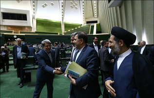 عکس شماره 3717 %D8%A7%D8%B3%D8%AA%DB%8C%D8%B6%D8%A7%D8%AD-%D9%86%D9%85%D8%A7%DB%8C%D8%B4-%D9%85%D8%B1%D8%AF%D9%85%D8%B3%D8%A7%D9%84%D8%A7%D8%B1%DB%8C-%D8%A7%D8%B3%D8%AA