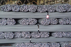 عکس شماره 4880 %D9%86%D9%88%D8%B3%D8%A7%D9%86-%D9%81%D9%84%D8%B2%D8%A7%D8%AA-%D8%A8%D9%87-%D8%AF%D9%86%D8%A8%D8%A7%D9%84-%DA%A9%D9%85%D8%A8%D9%88%D8%AF-%D8%AA%D9%82%D8%A7%D8%B6%D8%A7