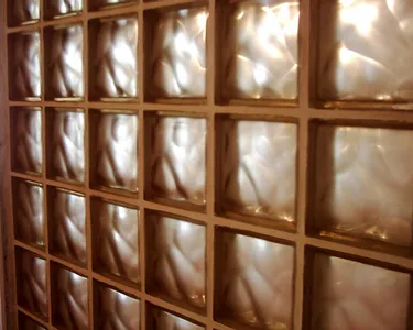 ساختمان مسکونی ظفر