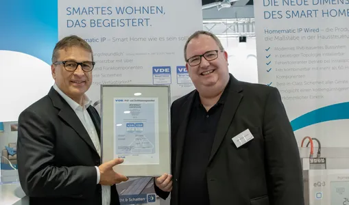 تجهیزات هوشمند هوم ماتیک آی پی دارای گواهینامه VDE و AV-Test