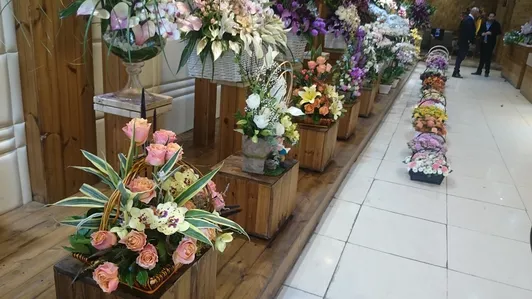 فلاور باکس.گلدان چوبی