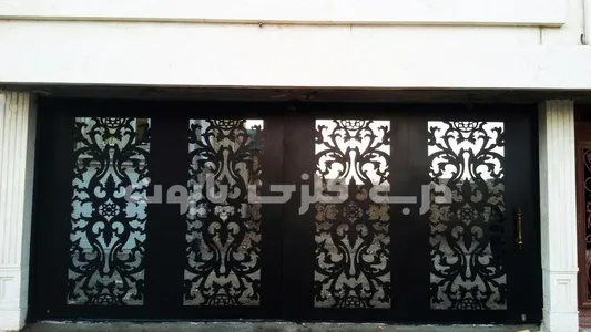 مدل 005 درب فلزی پایون به حالت ریلی