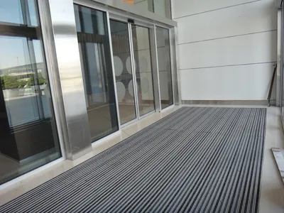 پادری آلومینیومی ورودی مجتمع اداری