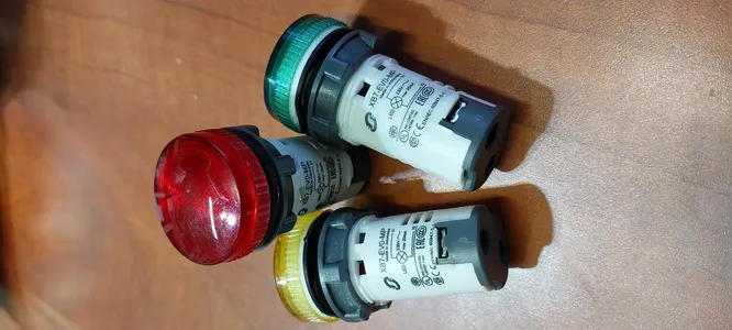 اتوماتیک سیگنال