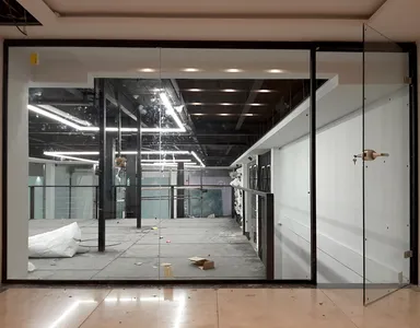  سازه های شیشه ای