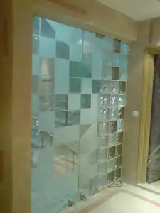 عکس شماره 40811 تعمیر-درب-شیشه-ای-سکوریت-رگلاژ-درب-شیشه-سکوریت