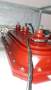 رنگ عایق الکتریسیته پادنار