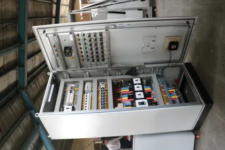 طراحی و تولید تابلو برق های صنعتی فشار ضعیف و متوسط