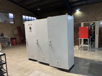 طراحی و تولید تابلو برق های صنعتی فشار ضعیف و متوسط