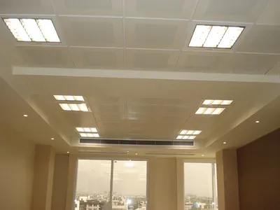 تایل 60×60 آلومینیومی سپری نمایان پانچدار رنگ سفید رال 9016