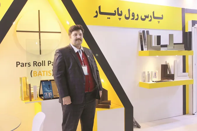  باتیس در و پنجره ای رو به فردا 