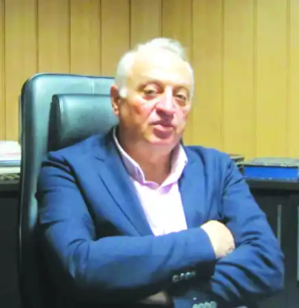 عکس شماره 6712 %D8%B5%D9%86%D8%B9%D8%AA%DA%AF%D8%B1-%D8%A8%D8%A7%DB%8C%D8%AF-%DB%8C%DA%A9-%D8%AF%D9%87%D9%87-%D8%A7%D8%B2-%D8%B2%D9%85%D8%A7%D9%86-%D8%AE%D9%88%D8%AF-%D8%AC%D9%84%D9%88%D8%AA%D8%B1-%D8%A8%D8%A7%D8%B4%D8%AF