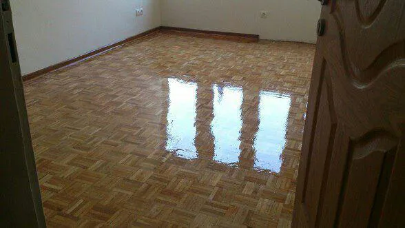 روی پارکت با کفش راه نروید