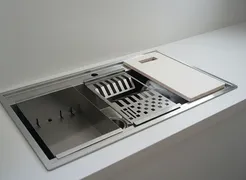 سینک ظرف شویی استیل ضد زنگ در شرکت ویرا لیزر پارس