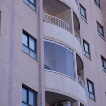 شیشه بالکن و بالکن شیشه ای