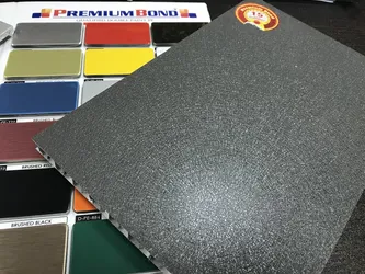 عکس ساندویچ پنل با روکش الومینیوم  9993