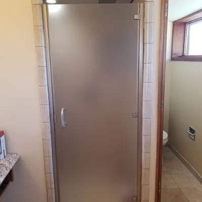 عکس درب حمام لولایی 13908