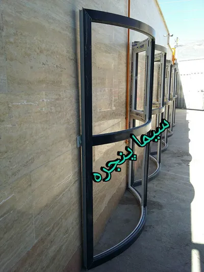 عکس UPVC خم 16771