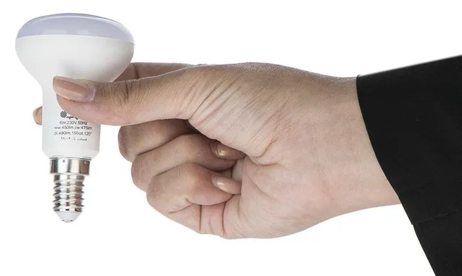 عکس  لامپ ال ای دی 6 وات افراتاب جهت دار مدل AF-PAR-6W پایه E27  18027