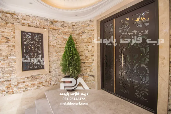 عکس حفاظ دیواری و ورودی یک و نیم لنگه ساختمان مدل 002 18366