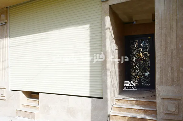 عکس مدل 002 برای ورودی راه پله 18370