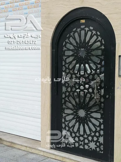 عکس نمونه اجرا شده درب فلزی پایون مدل 038 اندازه نفررو هلالی 19120