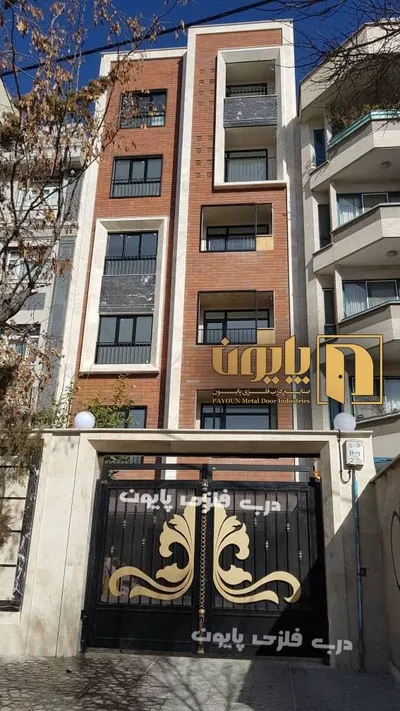 عکس درب فلزی پایون مدل رزا اندازه ماشین رو 19515