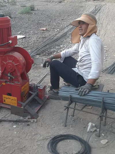 عکس برش زیگزاگ از میلگرد شاخه فابریک 21185