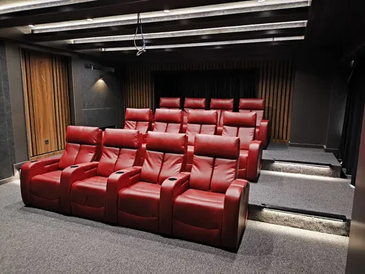 عکس سینما خصوصی سون 36082