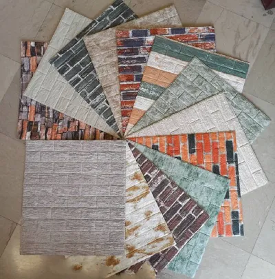 عکس انبار پخش دیوارپوش های فومی پشت چسبدار 36509