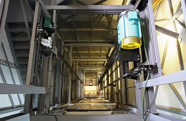 عکس اسانسور و پله برقی  40956