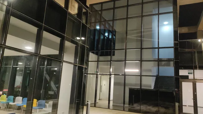 عکس جزئیات هزینه اجرا و نصب نمای کرتین وال فهرست بهاء کرتین وال 41576