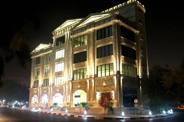 عکس نورآرایان پارسیان تصویر شماره 1 6162